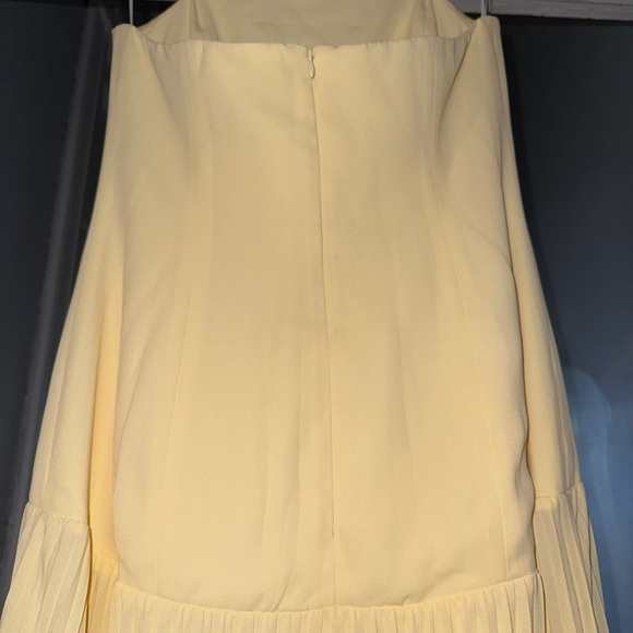 Park & Fifth Daphne Butter Yellow Bridesmaid/Prom/Formal Dress - Picture 3 of 8